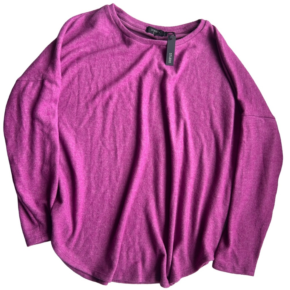 Studio Fuchsia Long Sleeve Crew Sweater Plus Size 2x Super Light and Soft